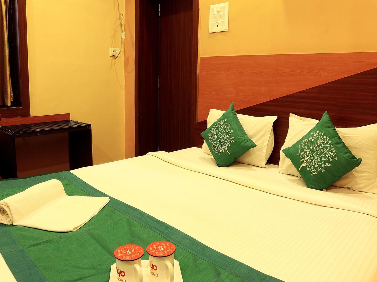 Hotel Trimoorti Calcutta Eksteriør billede